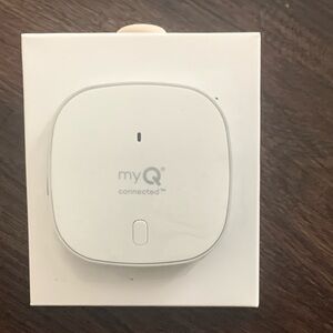 MY Q/Connected Smart Hub - White